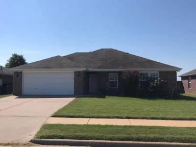 Main picture of 3507 SW Carriageway Ave