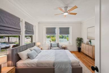 Main picture of 516-526 W 39th Ter