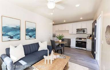 Main picture of 3339 Las Vegas Dr