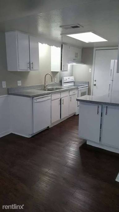 Main picture of 1251 Moulin Rouge Dr