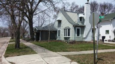 Main picture of 801 5th St NW