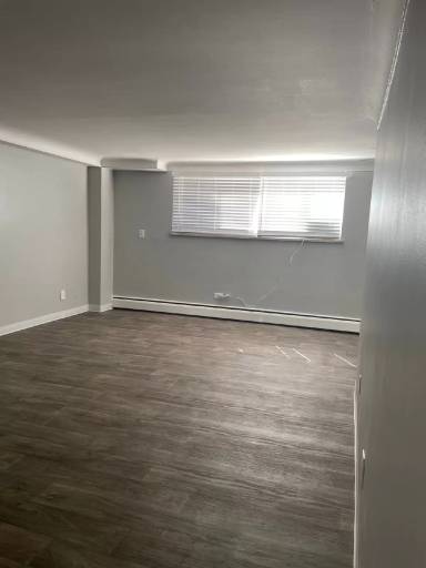 Main picture of 2101 E Harvard Ave