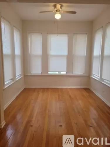 Main picture of 5834 N Glenwood Ave