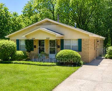 Main picture of 3527 Clayphil Ave