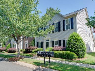 Main picture of 8164 Bridgegate Dr
