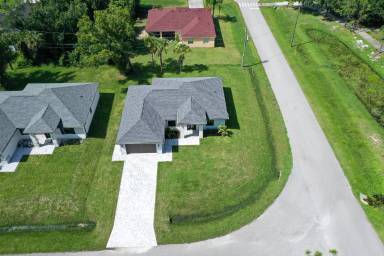 Main picture of 4476 Skyway Ave