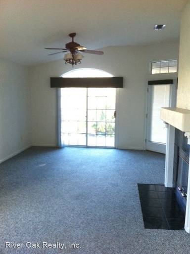Main picture of 6080 Alpenrose Ave
