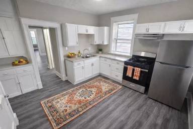 Main picture of 4154 Folsom Ave