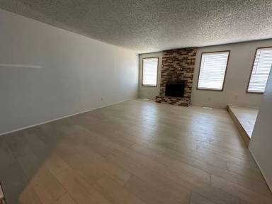 Main picture of 4716 SW Stoddard Dr