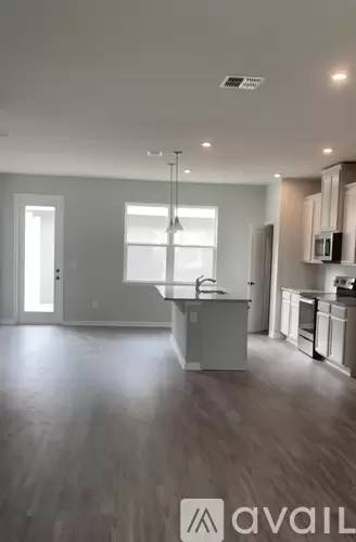 Main picture of 6252 Aralia Ivy Ln