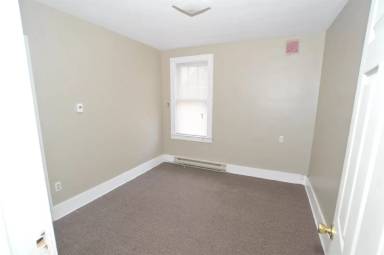 Main picture of 407 Sanders Ave