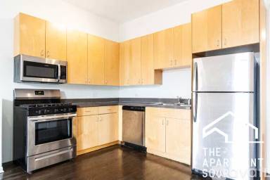 Main picture of 2519 W North Ave