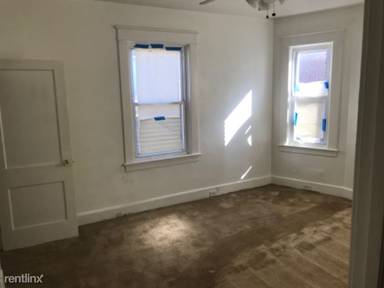 Main picture of 3912 Liberty Heights Ave