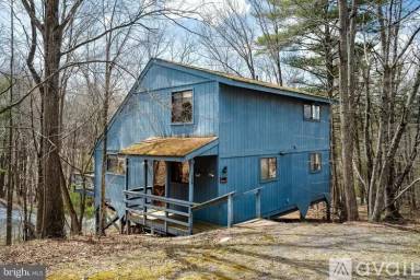 Main picture of 5359 Crooked Run Rd