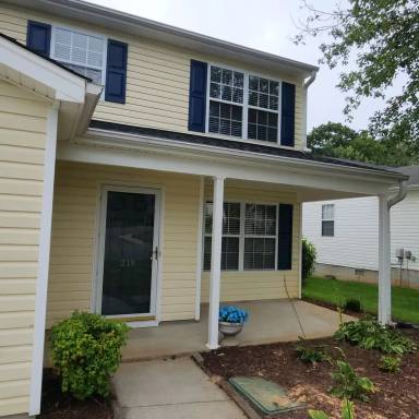 Main picture of 219 Calla Lilly Ln