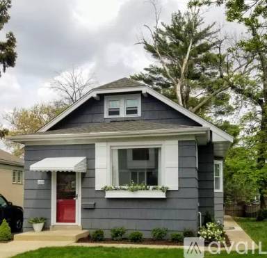 Main picture of 209 N Berteau Ave