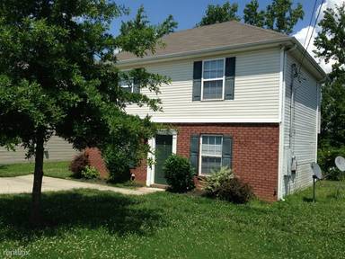Main picture of 979 Tom Hailey Blvd