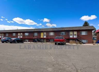 Main picture of 702 Downey St