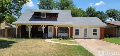 Main picture of 3509 University Ave