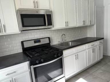 Main picture of 115 Fairview Ave