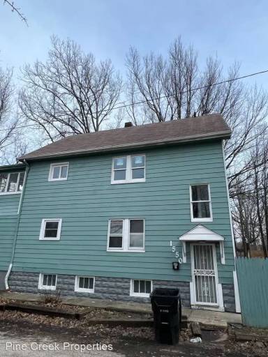 Main picture of 1550 E 174th St
