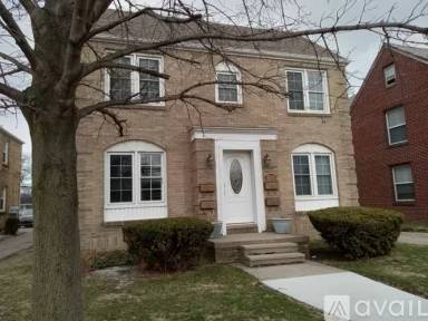 Main picture of 4292 Monroe St