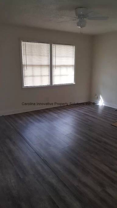 Main picture of 3508 The Plaza