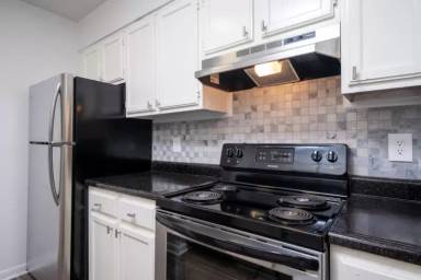 Main picture of South Point Apartments