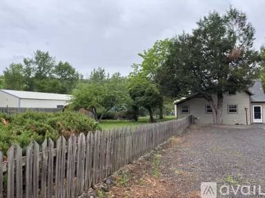 Main picture of 804 French St