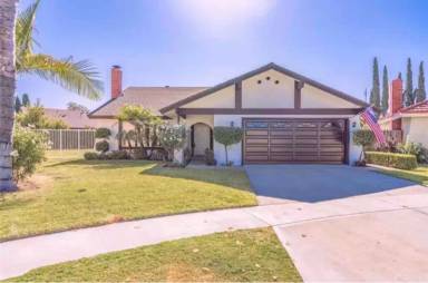 Main picture of 120 S Beth Cir