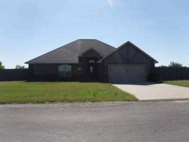 Main picture of 1205 Maple Ave