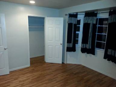 Main picture of 8816 Canby Ave