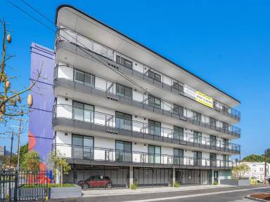 Main picture of Bradley43