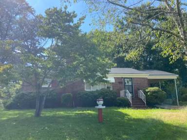 Main picture of 1005 Cook Dr