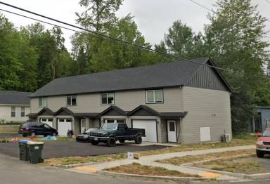 Main picture of 804 SE 1st St