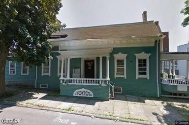 Main picture of 580 1st Ave