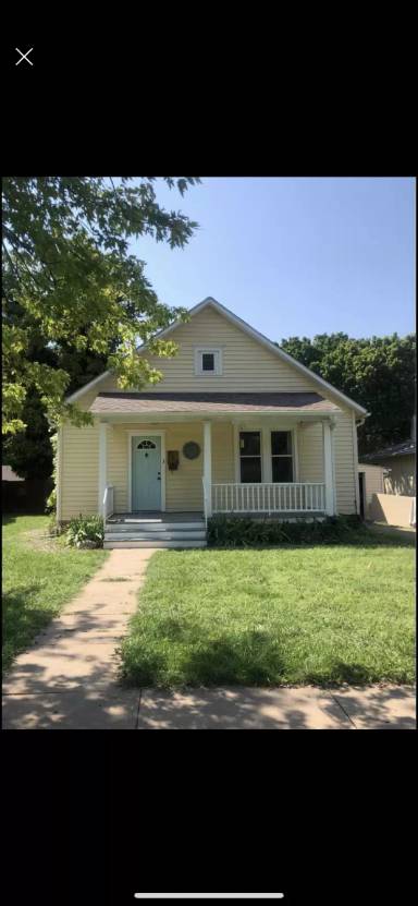 Main picture of 721 N 1st St