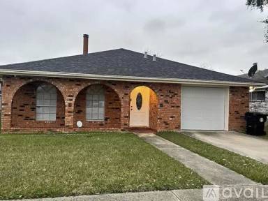 Main picture of 18 Brownlee Ct