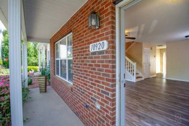 Main picture of 10920 Kinston Ridge Pl