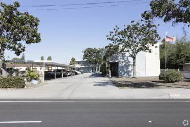 Main picture of 4621 W McFadden Ave