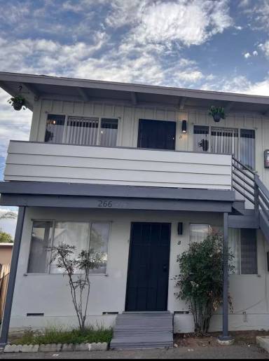 Main picture of 266 Landis Ave