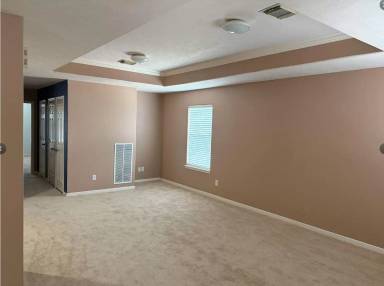 Main picture of 410 Sunwood Glenn Ln