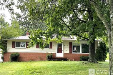 Main picture of 8185 Green Dr