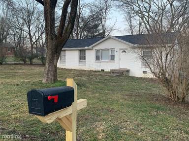 Main picture of 348 Austin Park Dr