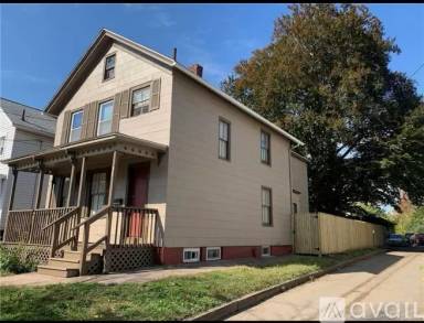 Main picture of 35 Judson Ave