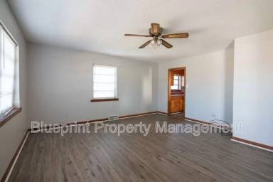 Main picture of 416 Ridgewood Ave