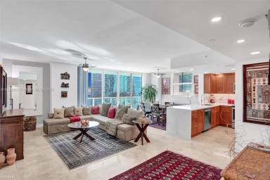 Main picture of Vue At Brickell Condo