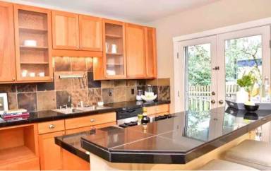 Main picture of 2225 Eastlake Ave E