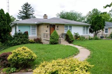 Main picture of 318 Elks Rd