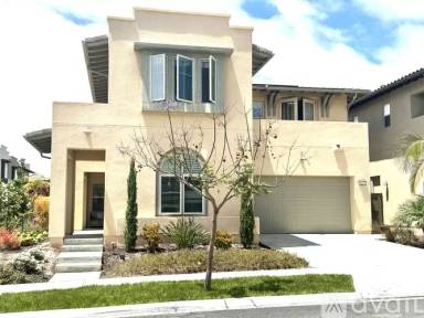 Main picture of 6644 Elegante Way